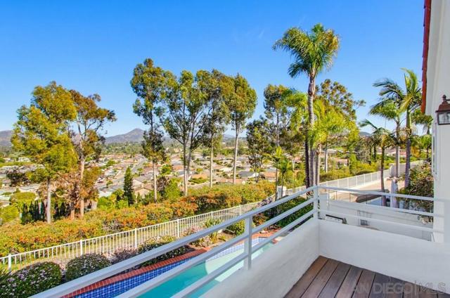 Image 30 of 53 For 12316 Avenida Consentido