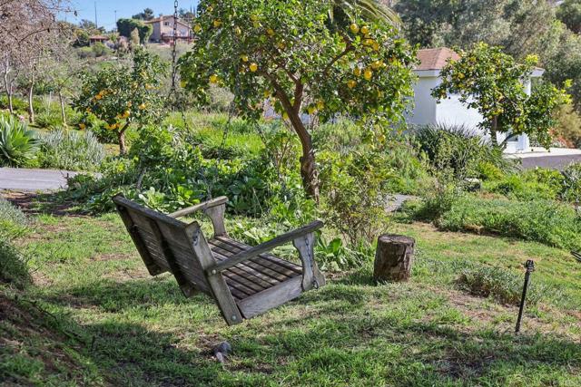 Detail Gallery Image 42 of 73 For 1761 Winterwarm Dr, Fallbrook,  CA 92028 - 5 Beds | 3 Baths