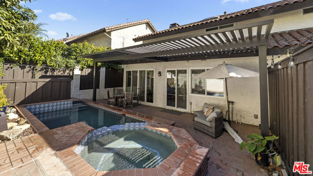 663 W Terrylynn Place, Long Beach CA: https://media.crmls.org/mediaz/20c651db-400b-46c3-b046-0c9bbc22479f.jpg