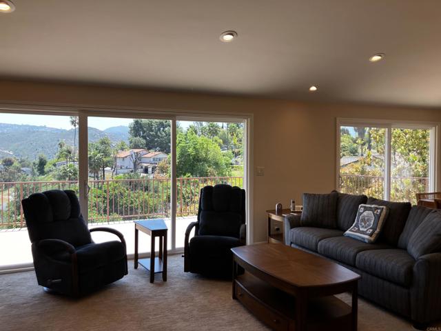 2626 Sunset, Escondido CA: https://media.crmls.org/mediaz/20c7143e-01b1-40bb-a68a-63429e22f5a5.jpg