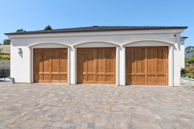 1505 Wedgewood Drive, Hillsborough CA: https://media.crmls.org/mediaz/20c8816e-1521-4e03-bbee-b51c98815ac7.jpg