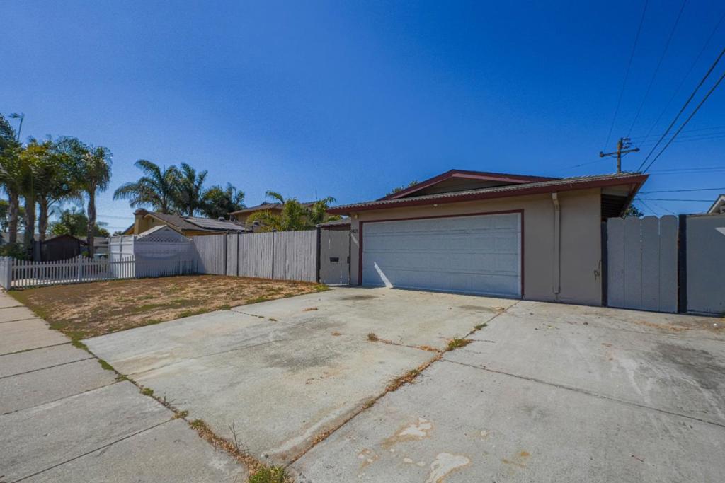 20C8C4D4 9Bd0 4674 8Dcf D8Cc37776C8D 1421 Linwood Drive, Salinas, Ca 93906 &Lt;Span Style='BackgroundColor:transparent;Padding:0Px;'&Gt; &Lt;Small&Gt; &Lt;I&Gt; &Lt;/I&Gt; &Lt;/Small&Gt;&Lt;/Span&Gt;