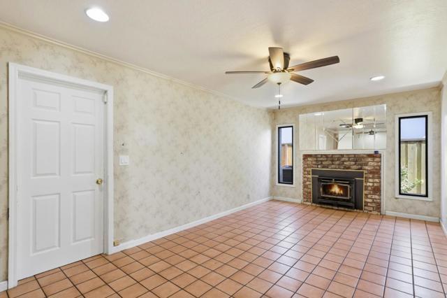 780 Welburn Avenue, Gilroy CA: https://media.crmls.org/mediaz/20c8d400-4953-4998-b916-d050e6c9a4d5.jpg