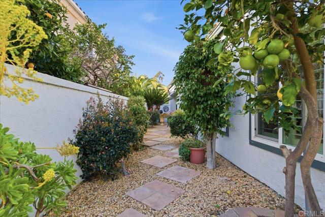 Detail Gallery Image 58 of 74 For 10847 Portobelo Dr, San Diego,  CA 92124 - 4 Beds | 3 Baths