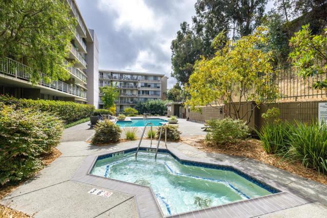 400 Davey Glen Road, Belmont CA: https://media.crmls.org/mediaz/20c917ad-5def-4667-9387-fd4a3cd6ddbb.jpg