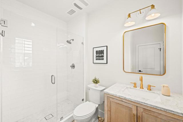 34189 Hourglass St, Temecula CA: https://media.crmls.org/mediaz/20c98795-7726-453e-8e41-fb6b530c3f21.jpg