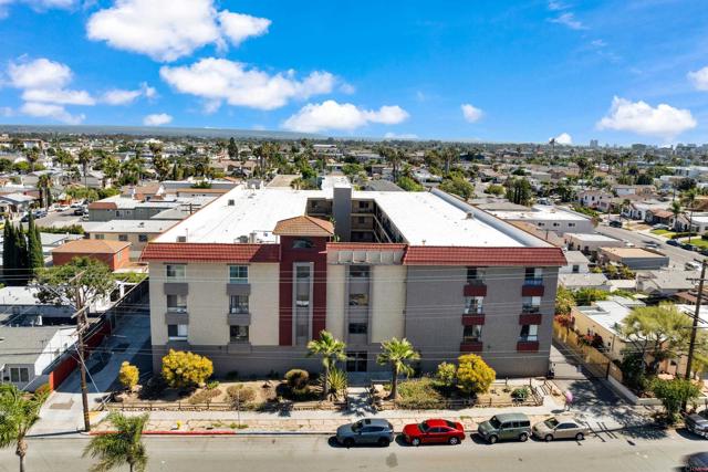 Detail Gallery Image 1 of 1 For 3535 Monroe Ave #23,  San Diego,  CA 92116 - 2 Beds | 2 Baths
