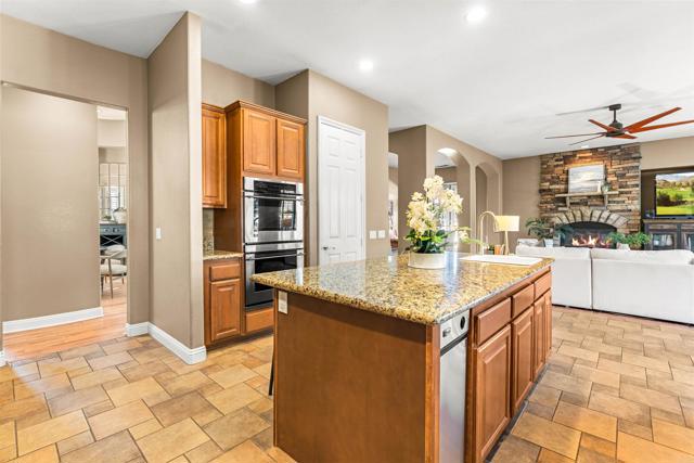 Detail Gallery Image 22 of 75 For 1799 Camden Pl, San Marcos,  CA 92069 - 4 Beds | 4/1 Baths