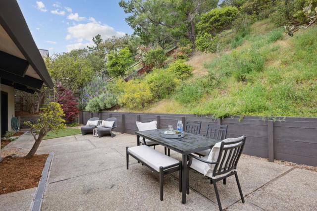 1719 Yorktown Road, San Mateo CA: https://media.crmls.org/mediaz/20cbc5c3-50f7-4117-bcc7-2395a89ce9fa.jpg