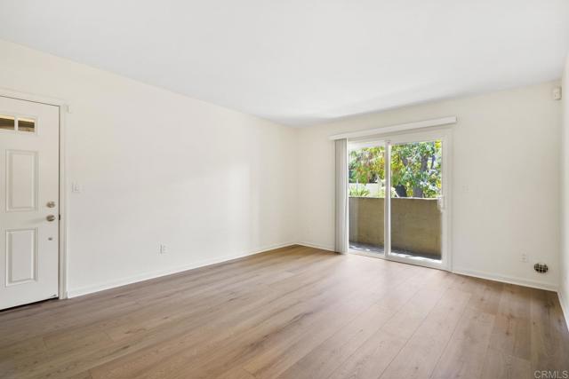 Detail Gallery Image 4 of 28 For 4465 Home Ave #5,  San Diego,  CA 92105 - 2 Beds | 1/1 Baths
