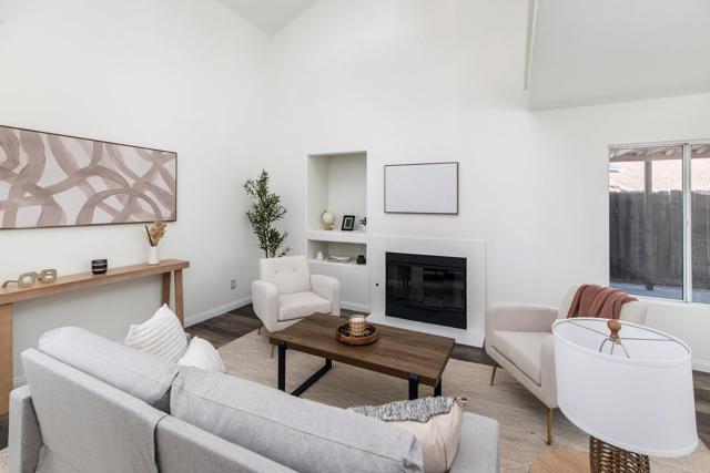 Detail Gallery Image 10 of 26 For 1149 Cochise Ct, Vista,  CA 92084 - 4 Beds | 3 Baths