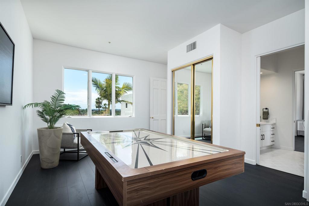MLS #260014115SD image #34