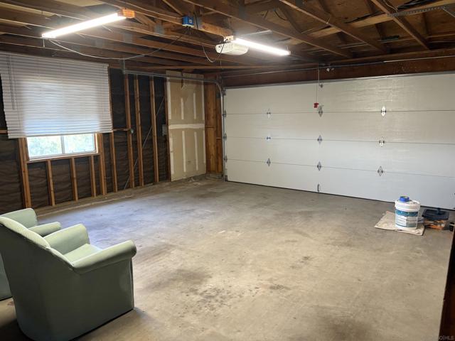 6702 Rainbow Hts. Rd.,  CA: https://media.crmls.org/mediaz/20cdf2d7-d5ca-4f8c-bf03-16f707ba5aeb.jpg