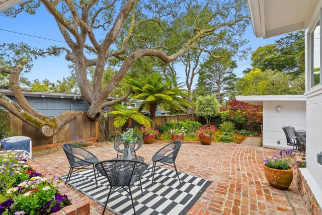 0 Santa Fe 4 SE of Ocean Avenue, Carmel CA: https://media.crmls.org/mediaz/20ce2753-2b91-44c7-9125-de1567dd0972.jpg