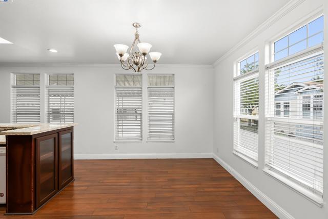 28147 Murcia st, Hayward CA: https://media.crmls.org/mediaz/20ce2e5a-19a7-4794-831b-abf6d6d5a65a.jpg