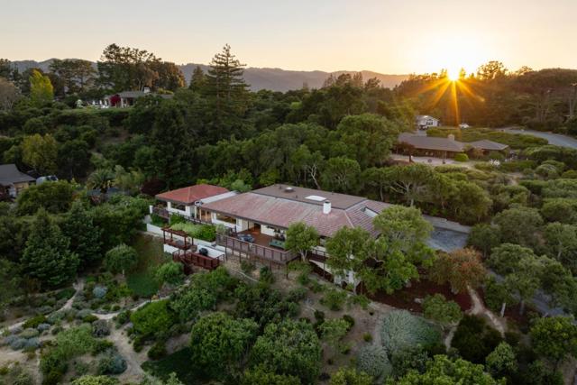 165 Golden Oak Drive, Portola Valley CA: https://media.crmls.org/mediaz/20cf5bba-e495-489a-a2a9-21c991d57e00.jpg