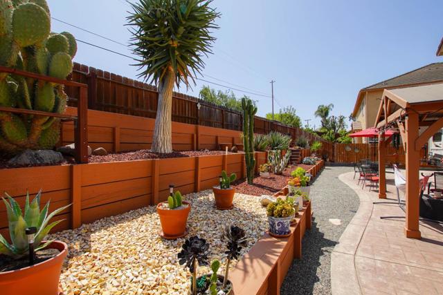1251 Mulberry Street, Hollister CA: https://media.crmls.org/mediaz/20cff0c1-a16d-4085-a899-b57d3ed7d18a.jpg