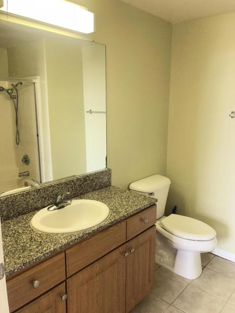 Detail Gallery Image 10 of 22 For 200 N 5th St #203,  Alhambra,  CA 91801 - 2 Beds | 2 Baths