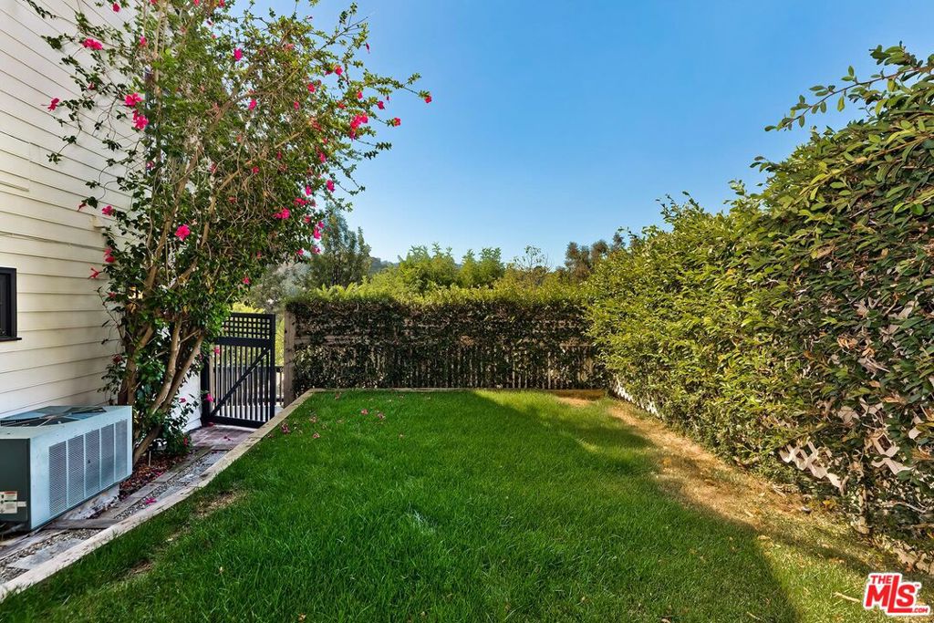 3983 Sunswept DriveStudio City img 23