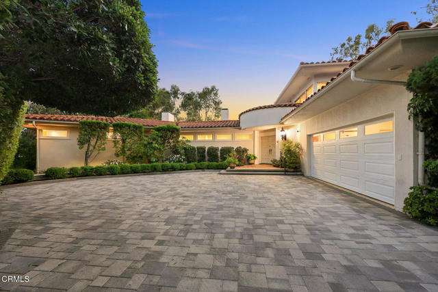 Detail Gallery Image 4 of 63 For 399 N San Rafael Ave, Pasadena,  CA 91105 - 3 Beds | 3/1 Baths