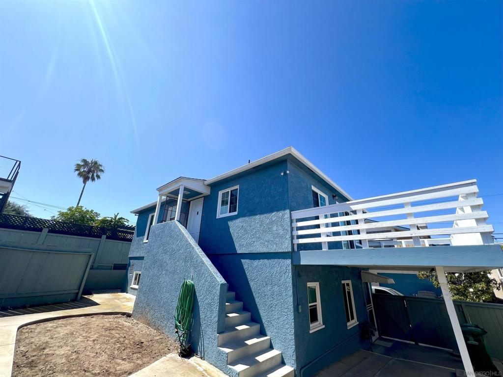 4551 Santa Monica Ave