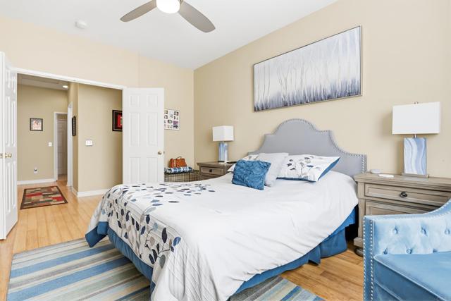 Detail Gallery Image 20 of 41 For 868 Panella Ct, Oceanside,  CA 92057 - 4 Beds | 2 Baths