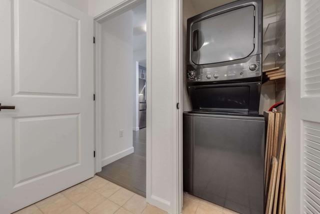401 Crescent Court, San Francisco CA: https://media.crmls.org/mediaz/20d4377b-4496-4f82-b071-8b1eedf141d2.jpg