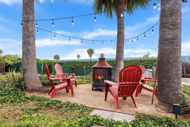 860 Nardo Road, Encinitas CA: https://media.crmls.org/mediaz/20d4e148-0da3-4ac9-94c3-dfb3162101c3.jpg
