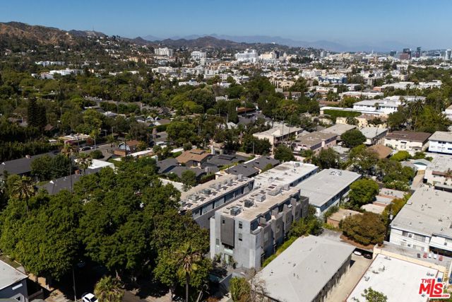 1220 N Orange Grove Avenue, West Hollywood CA: https://media.crmls.org/mediaz/20d565eb-8018-4f4b-95d6-c03c05e37bd7.jpg