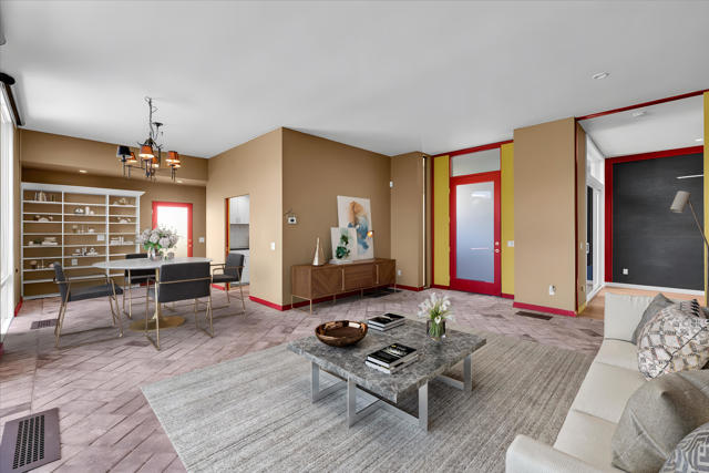 130 W Racquet Club Road #511, Palm Springs, CA 92262