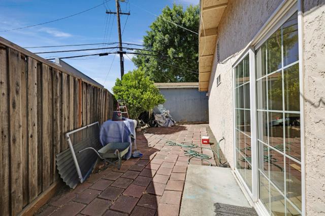 1549 Jupiter Way, Milpitas CA: https://media.crmls.org/mediaz/20d63cb3-1d05-4aaa-ab79-6c4f211d54b8.jpg