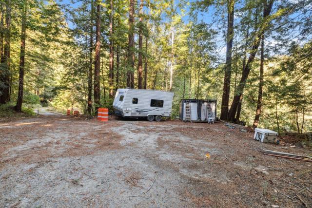 24140 Schulties Road, Los Gatos CA: https://media.crmls.org/mediaz/20d69dec-c988-4c9e-865c-81fd68254fd4.jpg