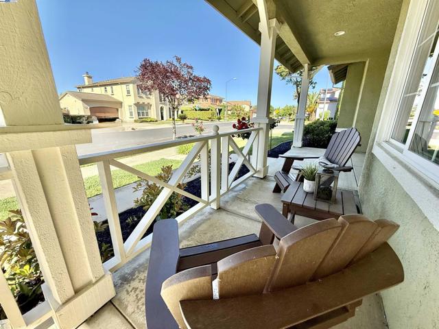 752 Barleta Ln, Livermore CA: https://media.crmls.org/mediaz/20d6c398-ad9c-4dcd-8b44-29c3d3f303a4.jpg