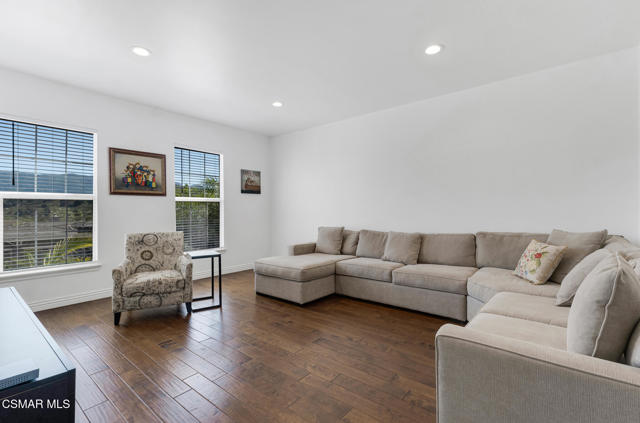 Image 55 of 79 For 4347 Via Entrada