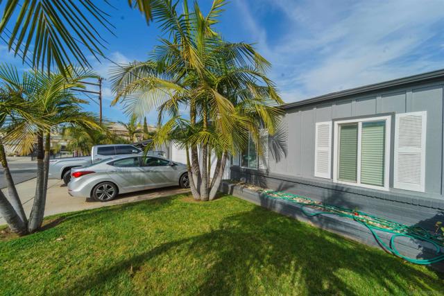 4875 77 Normandie, La Mesa CA: https://media.crmls.org/mediaz/20d85891-ffd4-4612-b5ca-bb720c095fa1.jpg