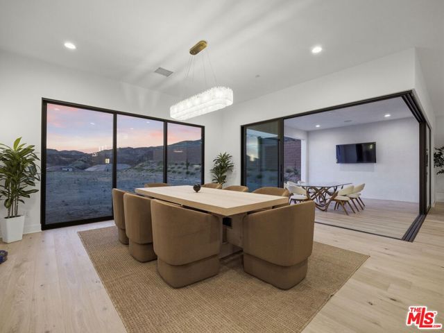 Image 18 of 54 For 12061 Northstar Lane