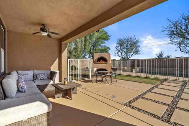 Image 35 of 45 For 84345 Volare Avenue