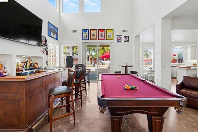 Image 20 of 57 For 2752 Placer Dr