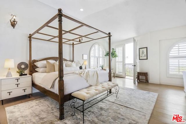 4 Bed Home for Sale in Los Angeles, California