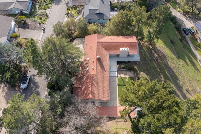 79 Muth Drive, Orinda CA: https://media.crmls.org/mediaz/20db2f54-bdf5-48cd-80b1-1d65e64658c0.jpg
