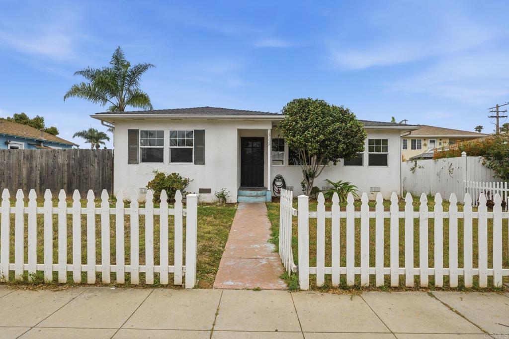 1819 Tremont Street - photo 2