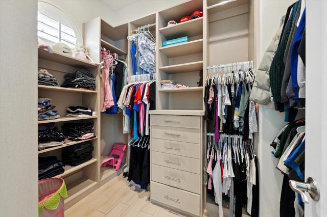 Bad 2 closet