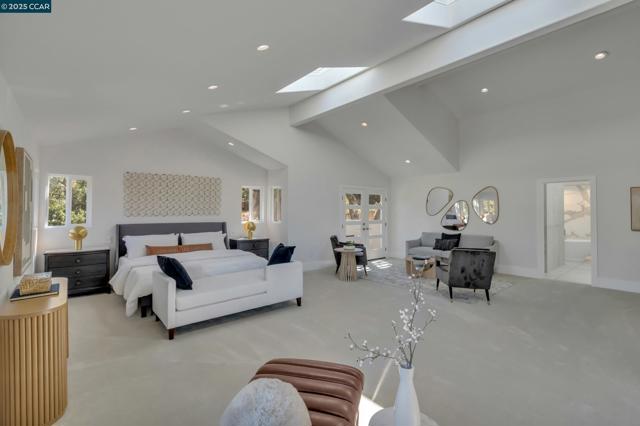 127 Caminar Way, Walnut Creek CA: https://media.crmls.org/mediaz/20df6d3c-c2d1-4670-a597-d11335cc5e82.jpg