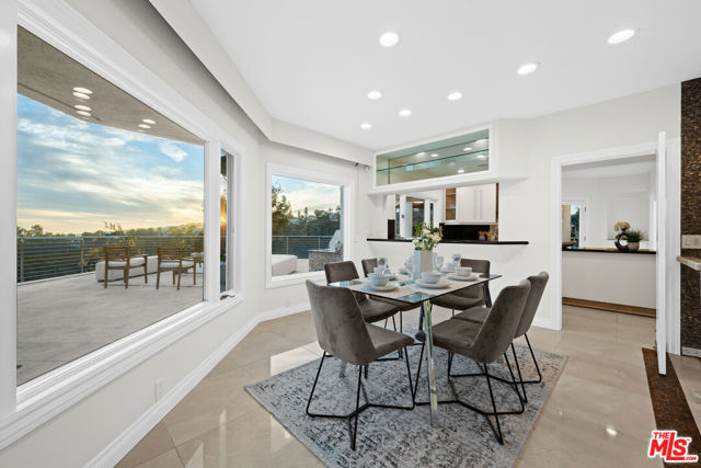 Drew Fenton | 1121 Roberto Lane Los Angeles CA | MLS: 7531913 Drew Fenton | 1121 Roberto Lane Los Angeles CA | MLS: 7531913