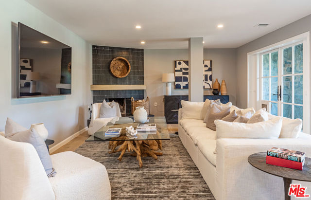 1756 Correa Way, Los Angeles CA: https://media.crmls.org/mediaz/20e041e1-64b6-4447-9598-eb014ede112e.jpg