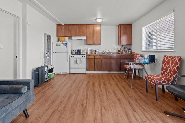 Image 31 of 50 For 402 3rd Street