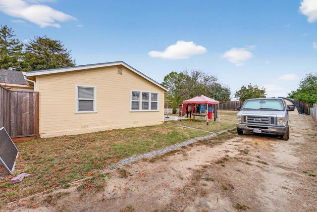 1610 Bulb Avenue, Santa Cruz CA: https://media.crmls.org/mediaz/20e17667-37ca-44d8-ad7a-cf362439554d.jpg