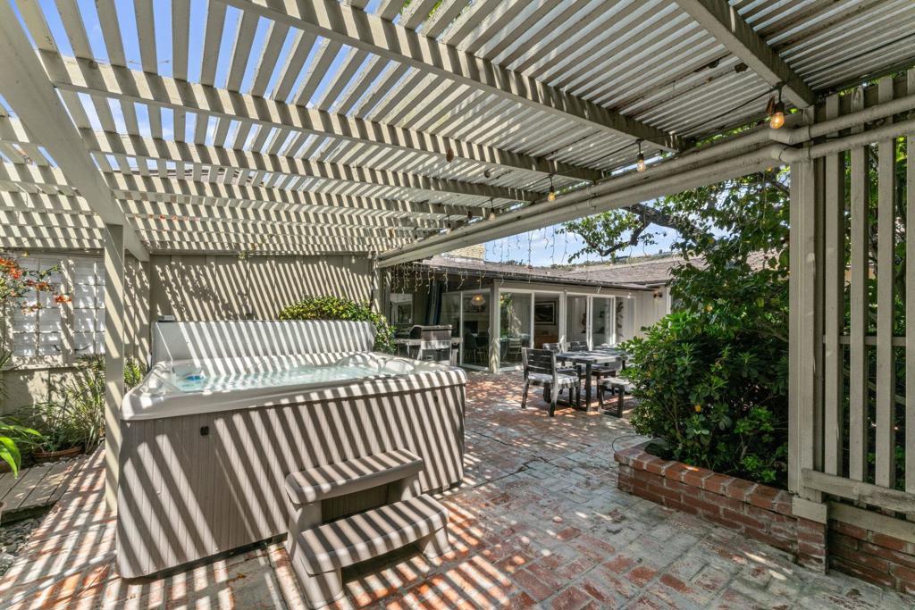 MLS #250042633SD image #18