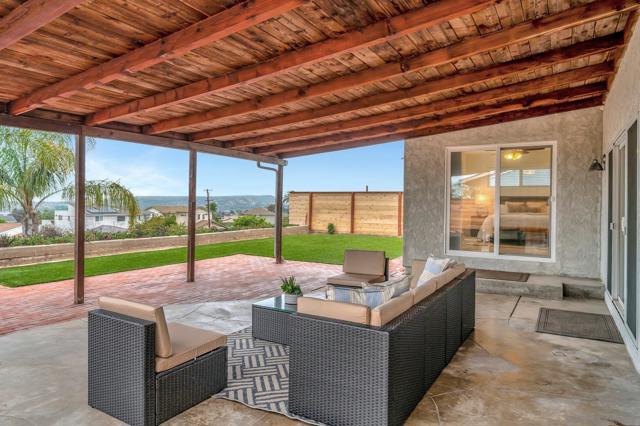 2238 Tokalon St, San Diego CA: https://media.crmls.org/mediaz/20e1bf74-b507-4149-bde8-e843ed7c7585.jpg