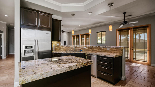 Image 106 of 154 For 79925 Corte Calero